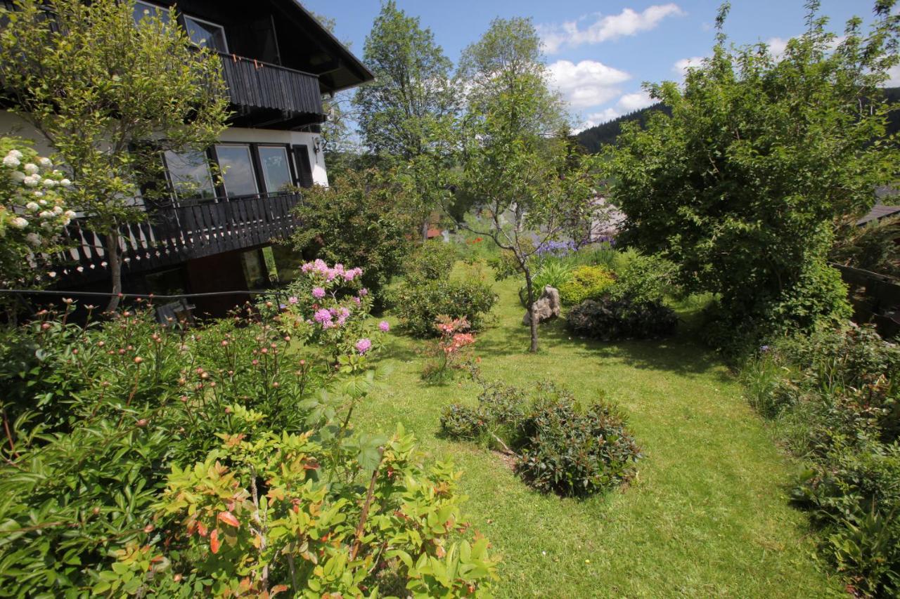 Ferienwohnung Haus Buron Titisee-Neustadt Exterior foto