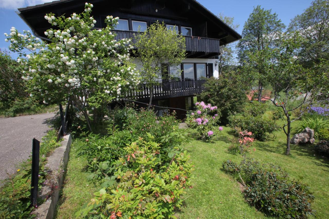Ferienwohnung Haus Buron Titisee-Neustadt Exterior foto