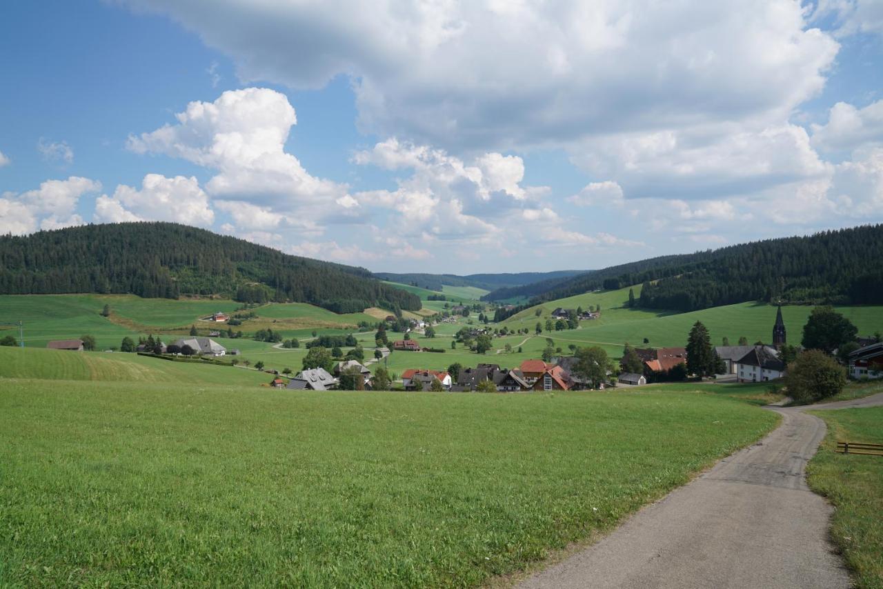 Ferienwohnung Haus Buron Titisee-Neustadt Exterior foto